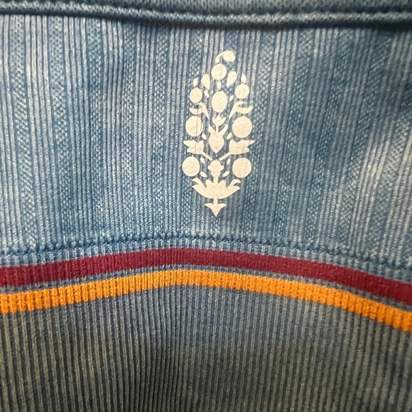 Free People Movement Varsity
Tipping Activewear Set - Picture 4 of 6